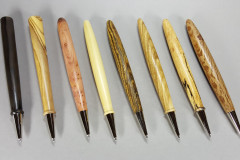 Serie Desk Pens. Verschiedene Holzarten
